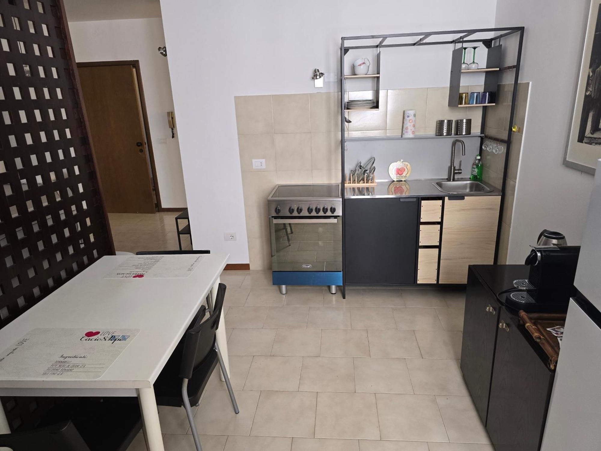 La Torretta Apartment Peschiera del Garda Luaran gambar