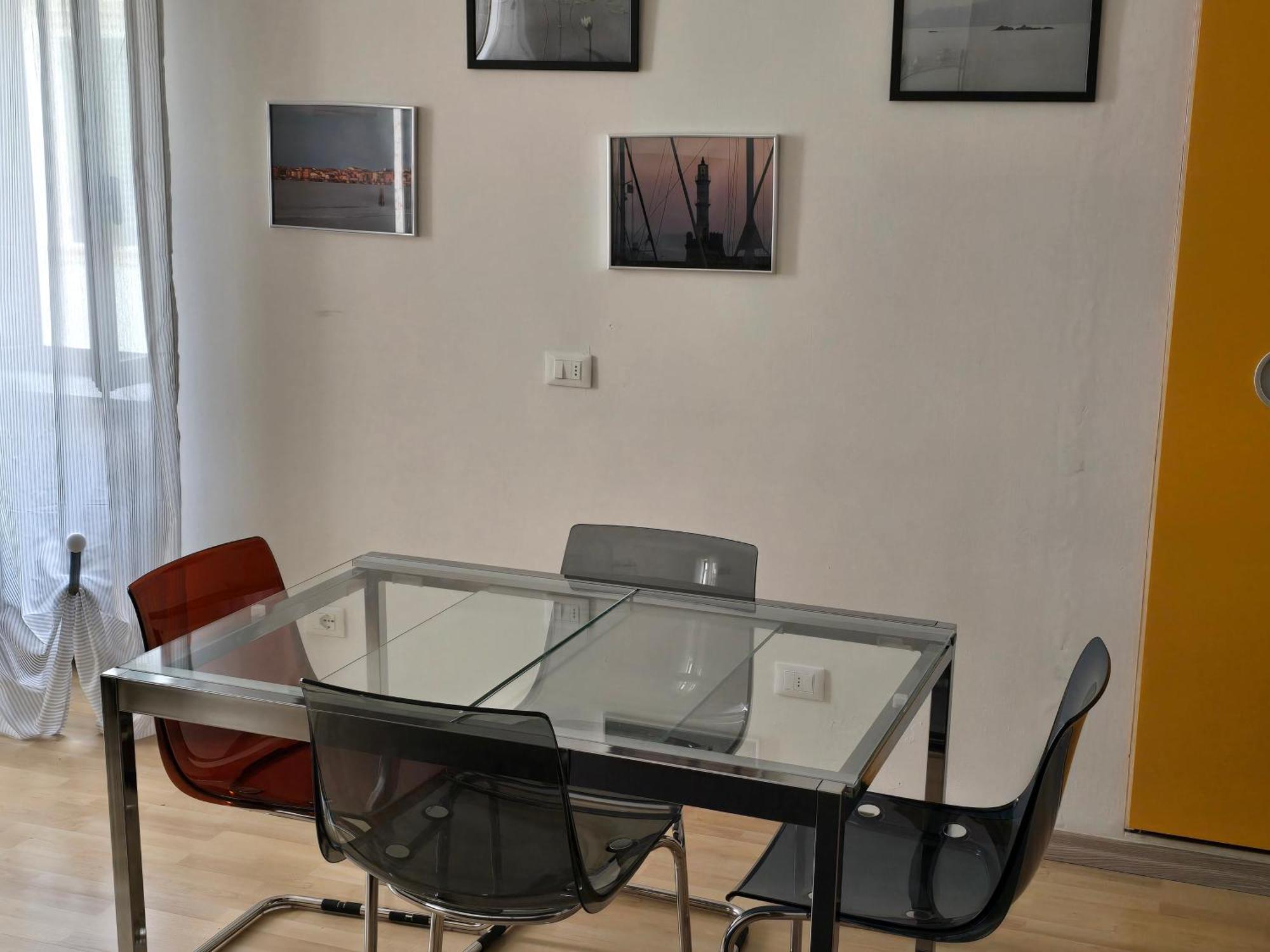 La Torretta Apartment Peschiera del Garda Luaran gambar